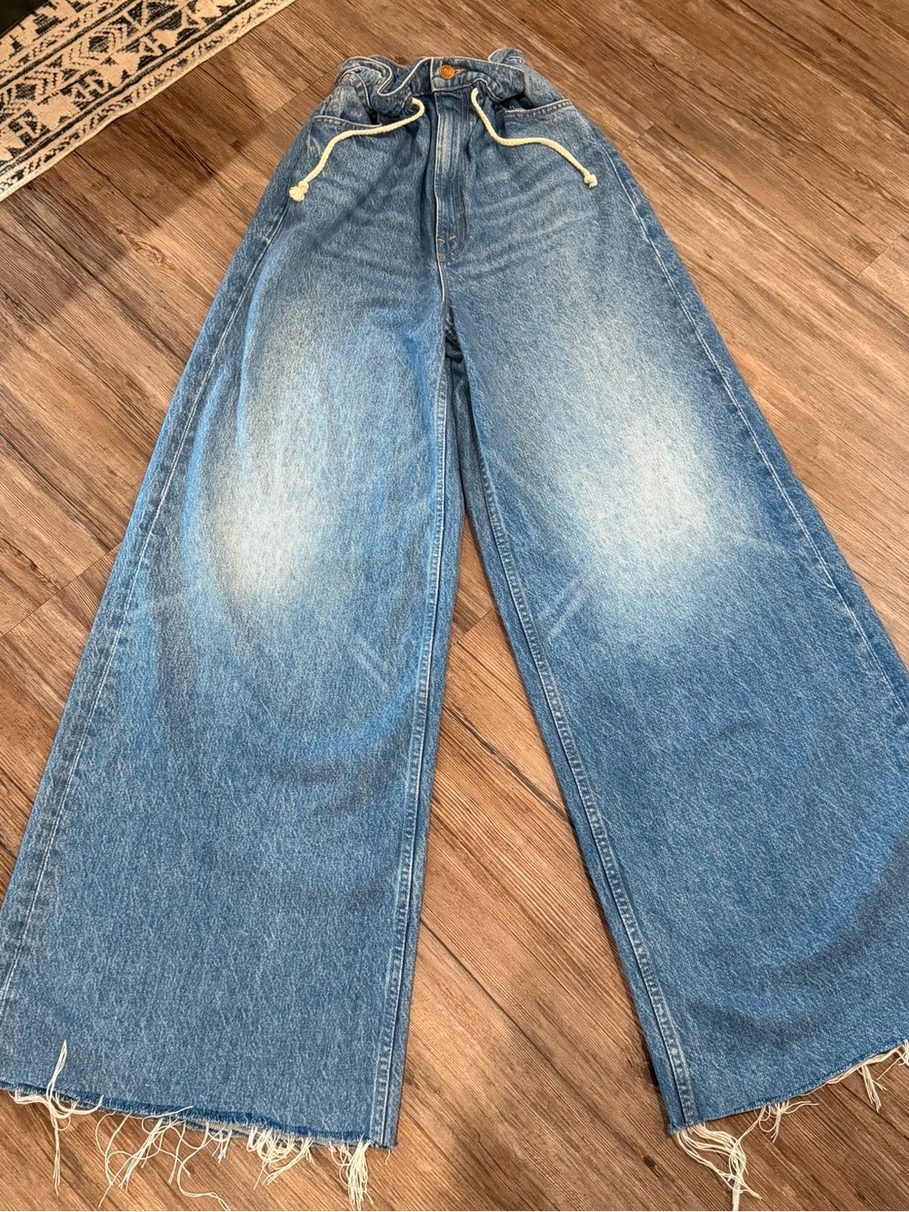 MOTHER SNACKS Doggie Bag Heel Jeans size 25 - Picture 3 of 6